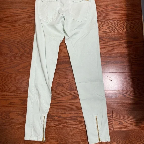 Zara Light Mint Jeans - Picture 3 of 4
